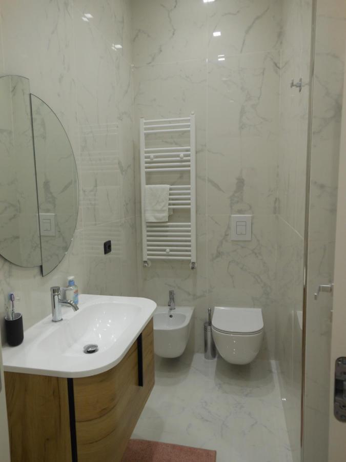 New Rooms Center บารี ภายนอก รูปภาพ