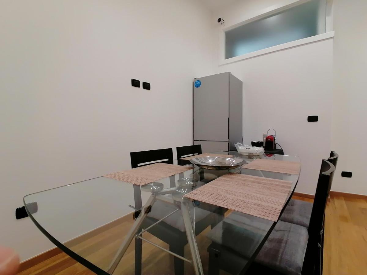 New Rooms Center บารี ภายนอก รูปภาพ