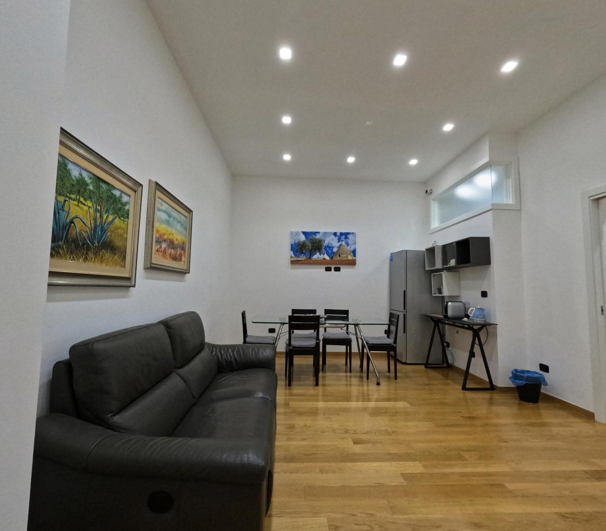 New Rooms Center บารี ภายนอก รูปภาพ