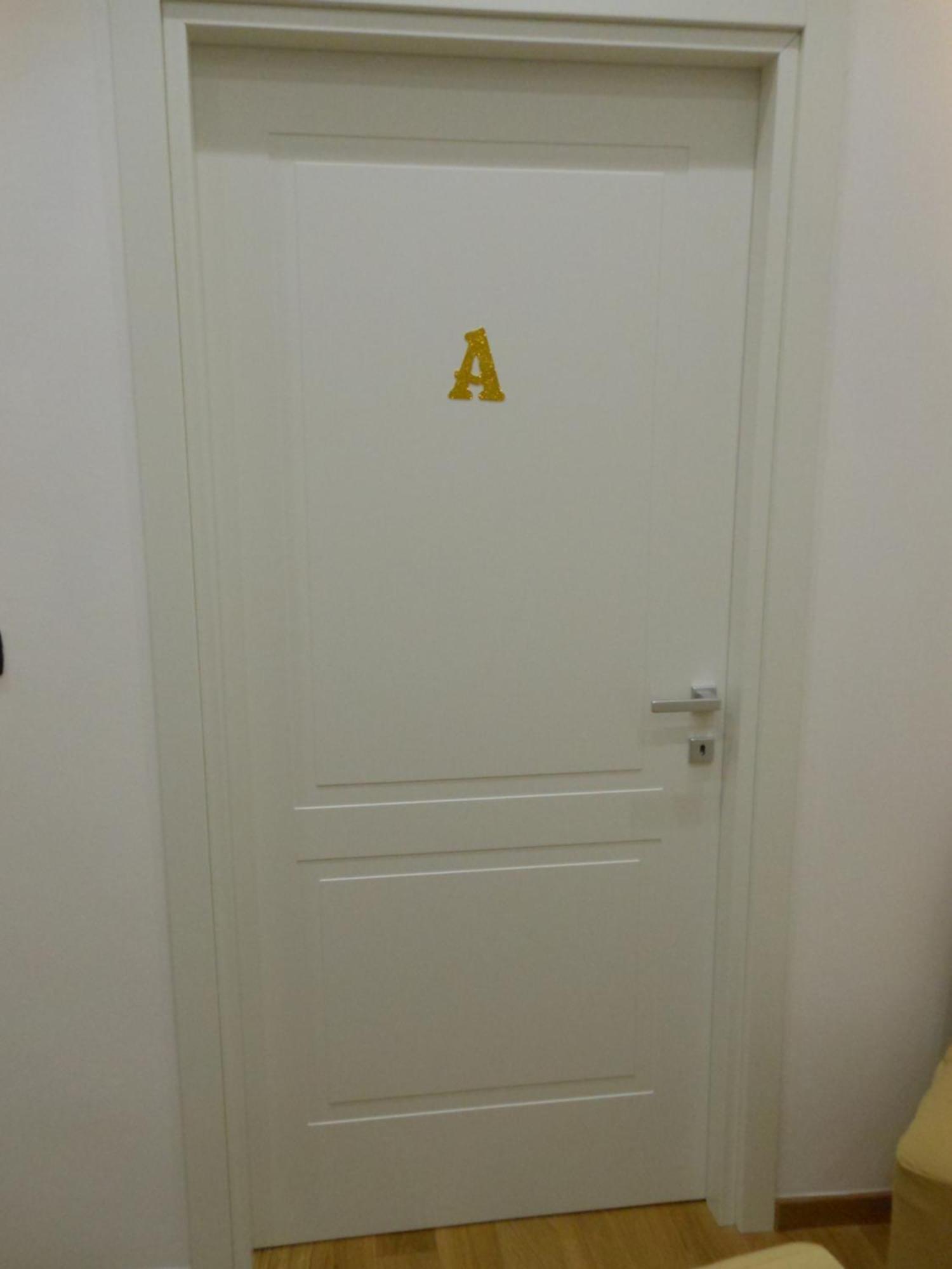 New Rooms Center บารี ภายนอก รูปภาพ